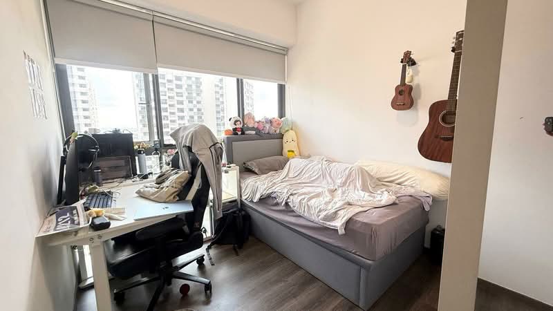 Riverbank at Fernvale, Sengkang West Way/Fernvale, 3 Bedrooms, 947 sqft, Condominium For Sale, by Edmund Ng Y S, 500212332 - Bedroom - PropertyGuru.com.sg