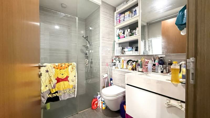 Riverbank at Fernvale, Sengkang West Way/Fernvale, 3 Bedrooms, 947 sqft, Condominium For Sale, by Edmund Ng Y S, 500212332 - Bathroom - PropertyGuru.com.sg