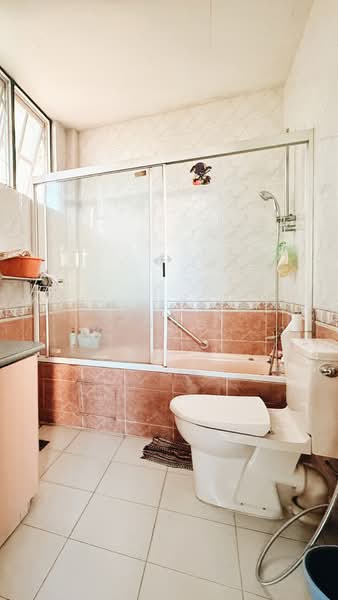 Charis Lodge, , Room Rental, 300 sqft, Town House For Rent, by Pek Kiap Yong, 500212340 - Bathroom - PropertyGuru.com.sg