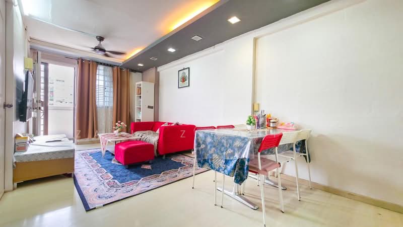 21 Eunos Crescent, 21 Eunos Crescent, 3 Bedrooms, 710 sqft, HDB Flat For Sale, by Zabid Zakariah, 500212351 - Living Room - PropertyGuru.com.sg