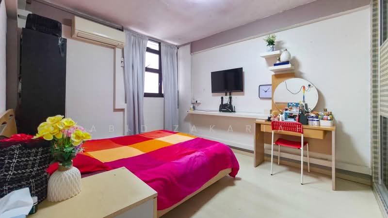 21 Eunos Crescent, 21 Eunos Crescent, 3 Bedrooms, 710 sqft, HDB Flat For Sale, by Zabid Zakariah, 500212351 - Bedroom - PropertyGuru.com.sg