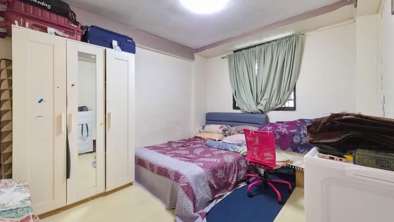 21 Eunos Crescent, 21 Eunos Crescent, 3 Bedrooms, 710 sqft, HDB Flat For Sale, by Zabid Zakariah, 500212351 - Bedroom - PropertyGuru.com.sg