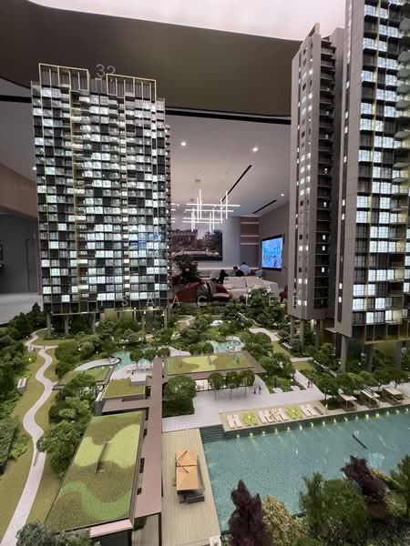 Pinetree Hill, 30 Pine Grove, 5 Bedrooms, 2,874 sqft, Condominium For Sale, by Isaac Lee, 500212357 - Exterior - PropertyGuru.com.sg