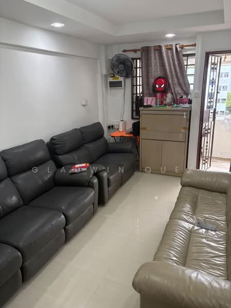 111 Aljunied Crescent, 111 Aljunied Crescent, 2 Bedrooms, 800 sqft, HDB Flat For Rent, by Gladwin Quek, 500212395 - Living Room - PropertyGuru.com.sg