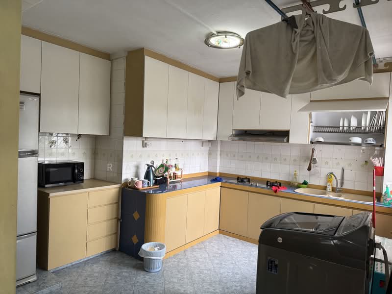 549 Choa Chu Kang Street 52, 549 Choa Chu Kang Street 52, 3 Bedrooms, 1,550 sqft, HDB Flat For Rent, by Rachel Shu, 500212397 - Kitchen - PropertyGuru.com.sg