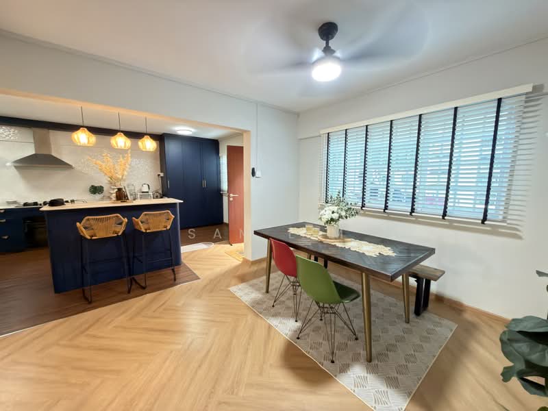137 Bedok Reservoir Road, 137 Bedok Reservoir Road, Bedok / Upper East Coast, 3 Bedrooms, 1,539 sqft, HDB Flat For Sale, by Sam Alakasam, 500212406 - Kitchen - PropertyGuru.com.sg