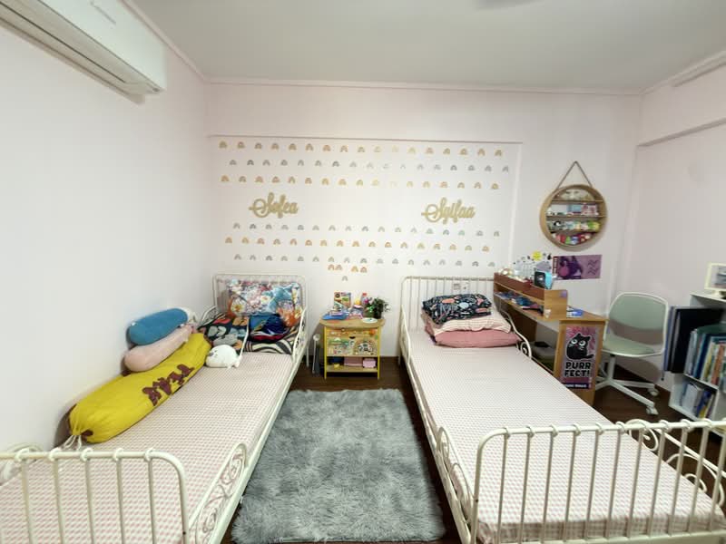 137 Bedok Reservoir Road, 137 Bedok Reservoir Road, Bedok / Upper East Coast, 3 Bedrooms, 1,539 sqft, HDB Flat For Sale, by Sam Alakasam, 500212406 - PropertyGuru.com.sg