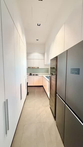 Crescent Rd, A Bespoke Architectural Triumph Detached House, Crescent Road, 5 Bedrooms, 7,000 sqft, Detached House For Sale, by Kereen Teo, 500212408 - Kitchen - PropertyGuru.com.sg
