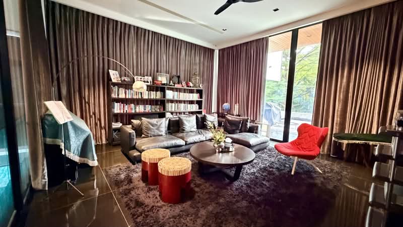 Crescent Rd, A Bespoke Architectural Triumph Detached House, Crescent Road, 5 Bedrooms, 7,000 sqft, Detached House For Sale, by Kereen Teo, 500212408 - Living Room - PropertyGuru.com.sg