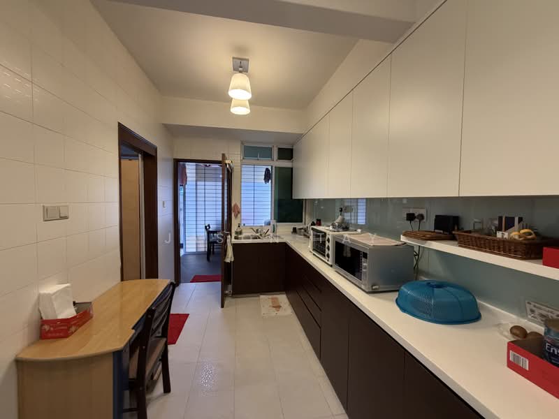 A Timeless Freehold Sanctuary in District 28, , 4 Bedrooms, 2,290 sqft, Terraced House For Sale, by Jason Tay, 500212415 - Kitchen - PropertyGuru.com.sg
