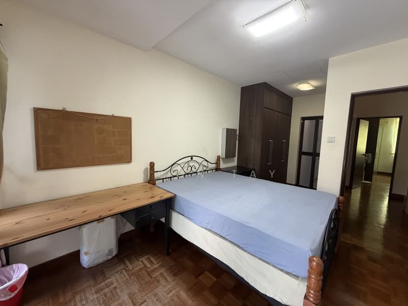 Sunrise Villa, , 4 Bedrooms, 2,290 sqft, Terraced House For Sale, by Jason Tay, 500212415 - Bedroom - PropertyGuru.com.sg