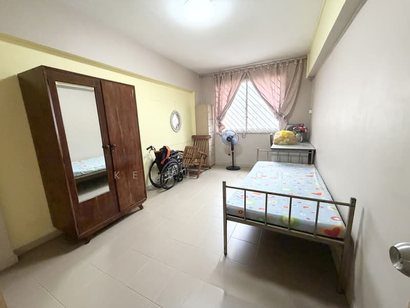 897 Tampines Street 81, 897 Tampines Street 81, 3 Bedrooms, 904 sqft, HDB Flat For Rent, by Kelvin Koh, 500212442 - Bedroom - PropertyGuru.com.sg