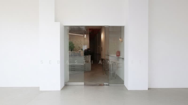 ☑️Clarke Quay Shophouse Directly Opposite MRT Station, Upper Circular Road, 619 sqft, Shop / Shophouse For Rent, by Sebastian Lee, 500212451 - Entrance - CommercialGuru.com.sg