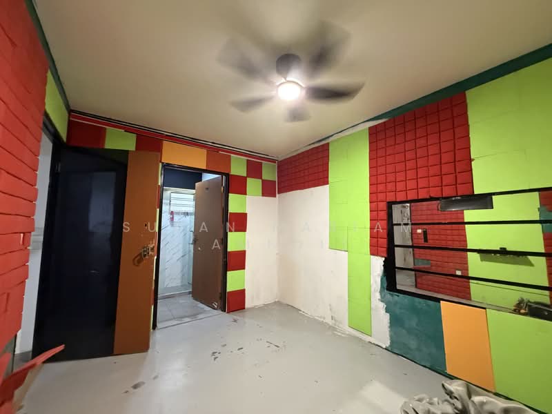 463B Sembawang Drive, 463B Sembawang Drive, 2 Bedrooms, 721 sqft, HDB Flat For Sale, by Susan Mariam (Amboi), 500212458 - Master Room - PropertyGuru.com.sg