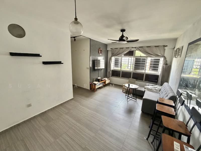 463B Sembawang Drive, 463B Sembawang Drive, Sembawang / Yishun, 2 Bedrooms, 721 sqft, HDB Flat For Sale, by Susan Mariam (Amboi), 500212458 - Living Room - PropertyGuru.com.sg