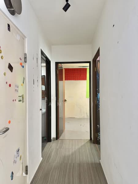 463B Sembawang Drive, 463B Sembawang Drive, Sembawang / Yishun, 2 Bedrooms, 721 sqft, HDB Flat For Sale, by Susan Mariam (Amboi), 500212458 - Corridor - PropertyGuru.com.sg