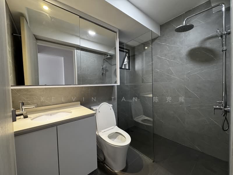 311B Clementi Avenue 4, 311B Clementi Avenue 4, Buona Vista / West Coast / Clementi New Town, 3 Bedrooms, 861 sqft, HDB Flat For Rent, by Kelvin Tan 陈克辉, 500212470 - Bathroom - PropertyGuru.com.sg