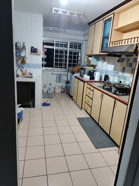 Blk 568 Pasir Ris Street 51, , Room Rental, 150 sqft, HDB Flat For Rent, by Janice Loh, 500212474 - Kitchen - PropertyGuru.com.sg