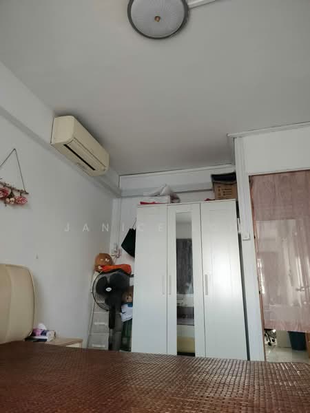 Blk 568 Pasir Ris Street 51, , Room Rental, 150 sqft, HDB Flat For Rent, by Janice Loh, 500212474 - Bedroom - PropertyGuru.com.sg