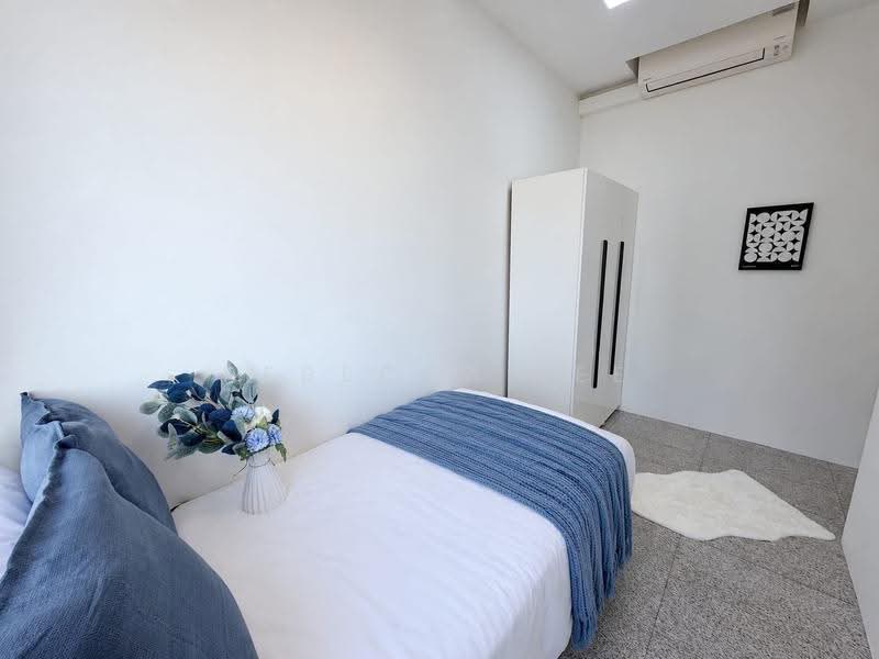 Grandeur 8, 2 Ang Mo Kio Central 3, Ang Mo Kio / Bishan / Thomson, Room Rental, 260 sqft, Condominium For Rent, by Rebecca Lee, 500212475 - Bedroom - PropertyGuru.com.sg