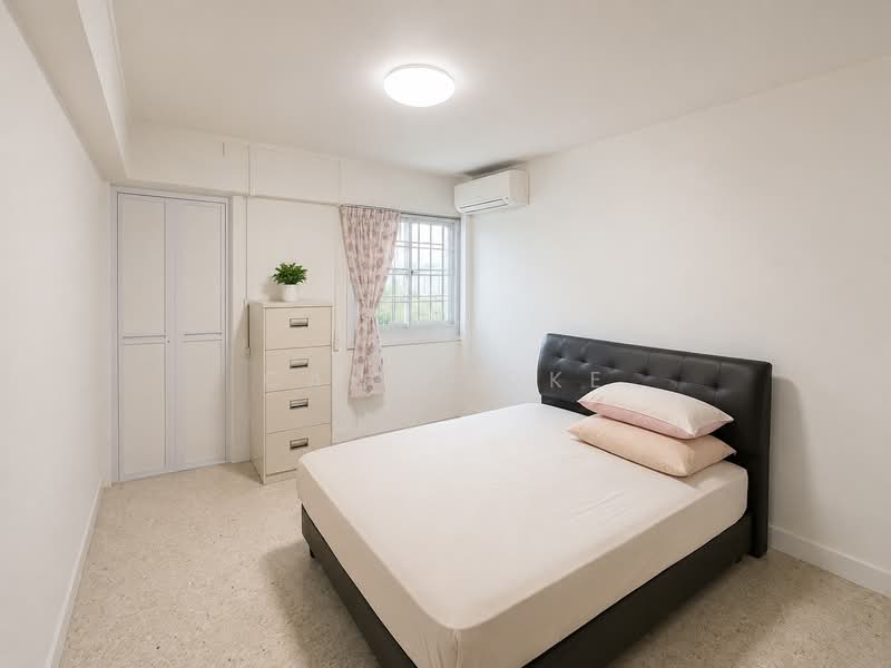 625 Ang Mo Kio Avenue 9, 625 Ang Mo Kio Avenue 9, 3 Bedrooms, 990 sqft, HDB Flat For Sale, by Cara Loke, 500212476 - Bedroom - PropertyGuru.com.sg
