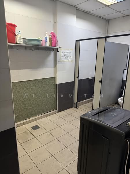 Nordix, 1 Woodlands Industrial Park E2, 7,320 sqft, Factory / Workshop (B2) For Sale, by William Tan, 500212482 - Bathroom - CommercialGuru.com.sg