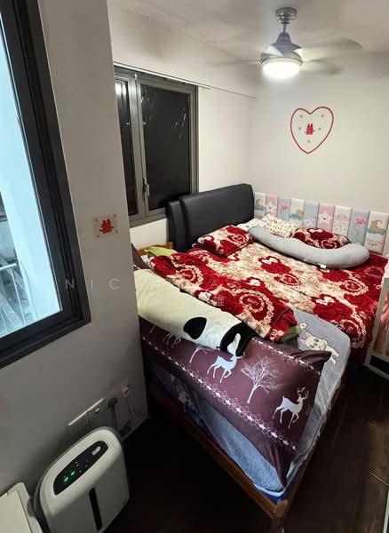 Bellewoods, 102 Woodlands Avenue 5, 4 Bedrooms, 1,345 sqft, Executive Condominium For Sale, by Nicholas Oh 胡伟雄, 500212485 - Bedroom - PropertyGuru.com.sg