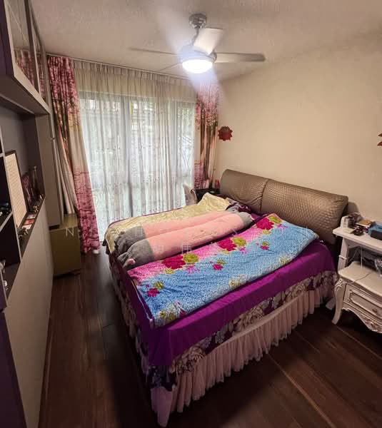 Bellewoods, 102 Woodlands Avenue 5, 4 Bedrooms, 1,345 sqft, Executive Condominium For Sale, by Nicholas Oh 胡伟雄, 500212485 - Bedroom - PropertyGuru.com.sg