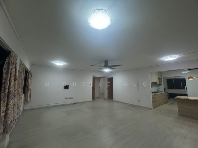 626 Choa Chu Kang Street 62, 626 Choa Chu Kang Street 62, Dairy Farm / Bukit Panjang / Choa Chu Kang, 3 Bedrooms, 1,302 sqft, HDB Flat For Sale, by Michelle Guo, 500212492 - Living Room - PropertyGuru.com.sg