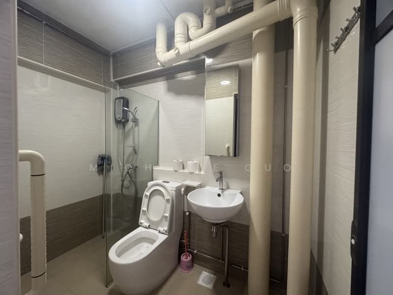 626 Choa Chu Kang Street 62, 626 Choa Chu Kang Street 62, Dairy Farm / Bukit Panjang / Choa Chu Kang, 3 Bedrooms, 1,302 sqft, HDB Flat For Sale, by Michelle Guo, 500212492 - Bathroom - PropertyGuru.com.sg