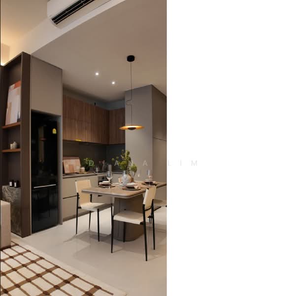 Parksuites, 18 Holland Grove Road, 2 Bedrooms, 786 sqft, Condominium For Sale, by Diana Lim, 500212497 - Kitchen - PropertyGuru.com.sg