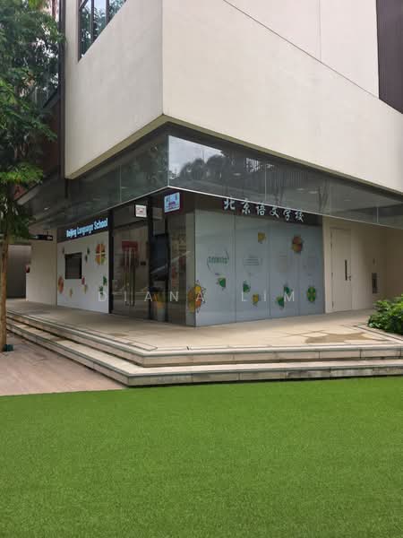 Parksuites, 18 Holland Grove Road, 2 Bedrooms, 786 sqft, Condominium For Sale, by Diana Lim, 500212497 - Exterior - PropertyGuru.com.sg