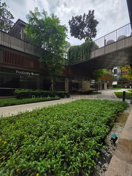 Parksuites, 18 Holland Grove Road, 2 Bedrooms, 786 sqft, Condominium For Sale, by Diana Lim, 500212497 - Exterior - PropertyGuru.com.sg