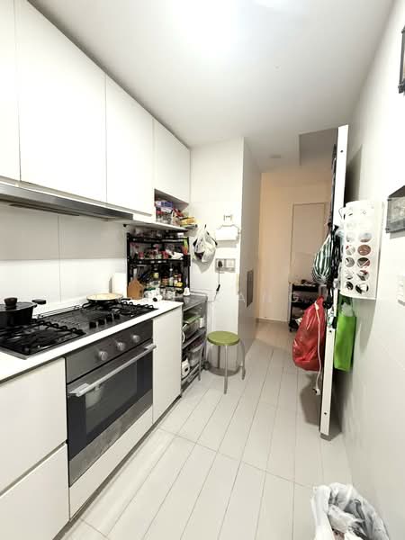 The Minton, 147 Hougang Street 11, 3 Bedrooms, 2,130 sqft, Condominium For Sale, by Ivan Kang, 500212504 - Kitchen - PropertyGuru.com.sg