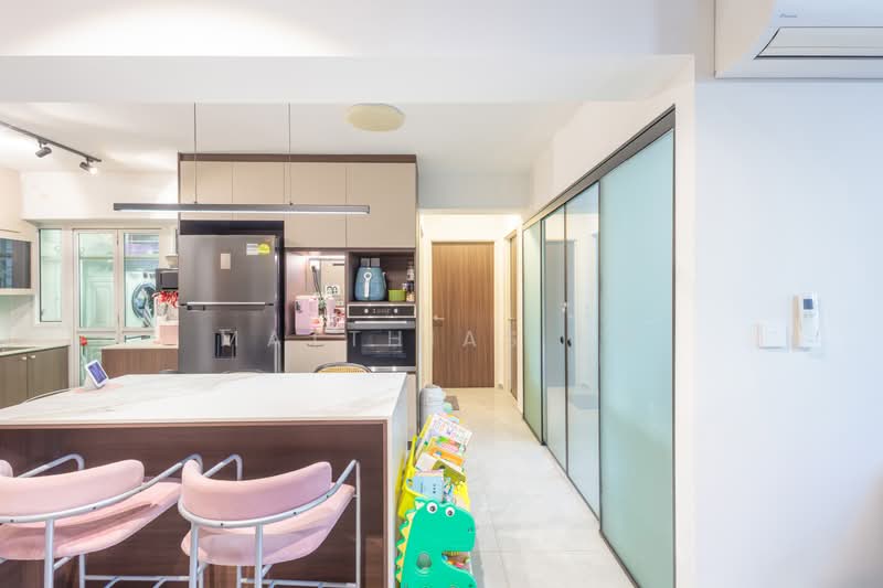 623B Tampines Avenue 12, 623B Tampines Avenue 12, 3 Bedrooms, 1,001 sqft, HDB Flat For Sale, by Matthias So, 500212513 - Kitchen - PropertyGuru.com.sg