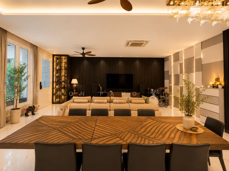 Seletar Hills Estate, , 5 Bedrooms, 2,669 sqft, Semi-Detached House For Sale, by Myron Pang Kian Hann, 500212542 - Living Room - PropertyGuru.com.sg