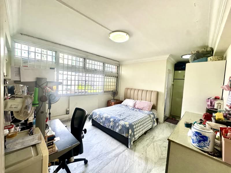 131 Clarence Lane, 131 Clarence Lane, 4 Bedrooms, 1,313 sqft, HDB Flat For Sale, by Ken Tan, 500212551 - Bedroom - PropertyGuru.com.sg
