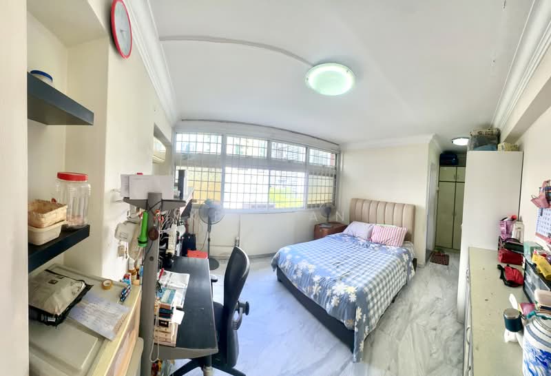 131 Clarence Lane, 131 Clarence Lane, 4 Bedrooms, 1,313 sqft, HDB Flat For Sale, by Ken Tan, 500212551 - Bedroom - PropertyGuru.com.sg