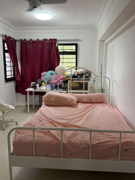 55 Strathmore Avenue, 55 Strathmore Avenue, 3 Bedrooms, 111 sqft, HDB Flat For Sale, by P N Samy, 500212554 - Bedroom - PropertyGuru.com.sg