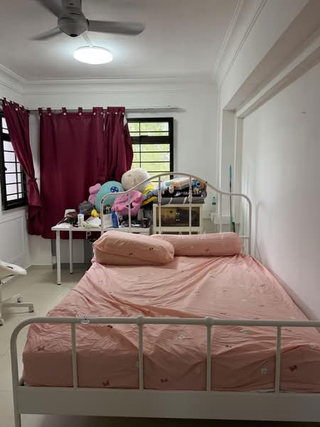 55 Strathmore Avenue, 55 Strathmore Avenue, 3 Bedrooms, 111 sqft, HDB Flat For Sale, by P N Samy, 500212554 - Bedroom - PropertyGuru.com.sg