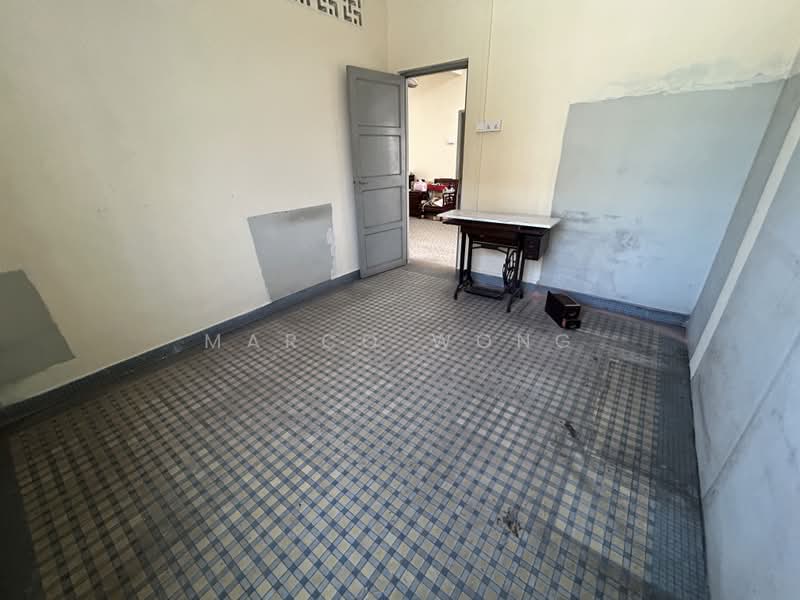 375A Upper Aljunied Road, Upper Aljunied Road, 4 Bedrooms, 1,600 sqft, Shophouse For Rent, by Marco Wong, 500212556 - Interior - PropertyGuru.com.sg