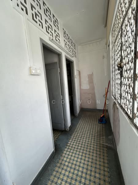 375A Upper Aljunied Road, Upper Aljunied Road, 4 Bedrooms, 1,600 sqft, Shophouse For Rent, by Marco Wong, 500212556 - Corridor - PropertyGuru.com.sg