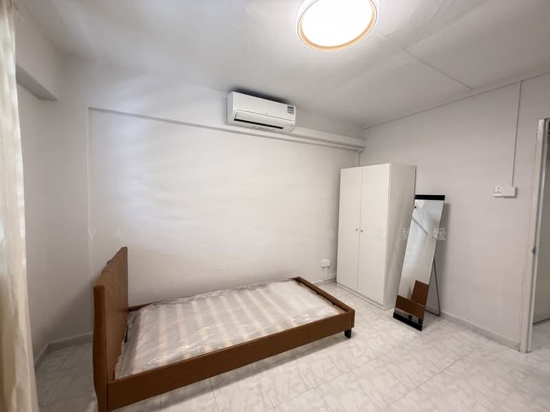 522 Bedok North Avenue 1, 522 Bedok North Avenue 1, 2 Bedrooms, 721 sqft, HDB Flat For Rent, by Valerie Sim 沈媛媛, 500212566 - Bedroom - PropertyGuru.com.sg