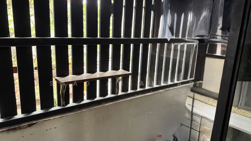 Opera Estate, 57 Jalan Bangsawan, East Coast / Marine Parade, 4 Bedrooms, 1,732 sqft, Terraced House For Sale, by Saadiah Ahmad, 500212570 - Balcony - PropertyGuru.com.sg