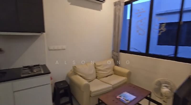 Viva Vista, 3 South Buona Vista Road, 1 Bedroom, 700 sqft, Apartment For Rent, by Alson Ong, 500212581 - Living Room - PropertyGuru.com.sg