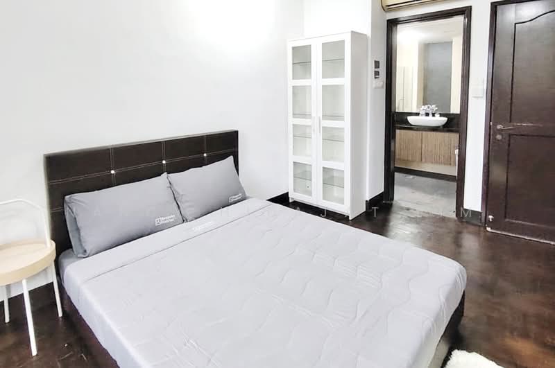 Westcove Condo, 10 West Coast Crescent, Room Rental, 170 sqft, Condominium For Rent, by Nancy Hidajat Lim, 500212585 - Bedroom - PropertyGuru.com.sg