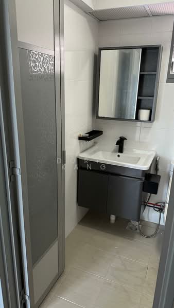 33 Margaret Drive, 33 Margaret Drive, Room Rental, 200 sqft, HDB Flat For Rent, by Doris Kang, 500212588 - Bathroom - PropertyGuru.com.sg