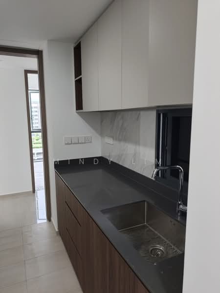 Lumina Grand, Bukit Batok West Ave. 5, Room Rental, 100 sqft, Condominium For Rent, by Mindy Lim, 500212592 - Kitchen - PropertyGuru.com.sg