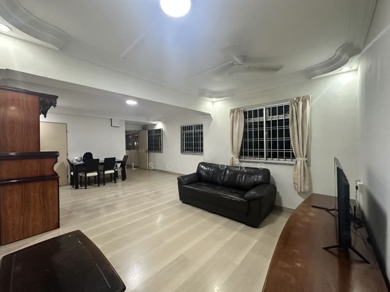 131 Rivervale Street, 131 Rivervale Street, 3 Bedrooms, 1,076 sqft, HDB Flat For Rent, by Alson Ong, 500212594 - Living Room - PropertyGuru.com.sg