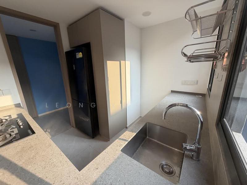 KI Residences At Brookvale, 20 Brookvale Drive, Clementi Park / Upper Bukit Timah, 3 Bedrooms, 980 sqft, Condominium For Sale, by Leong Kok Ying, 500212602 - Kitchen - PropertyGuru.com.sg